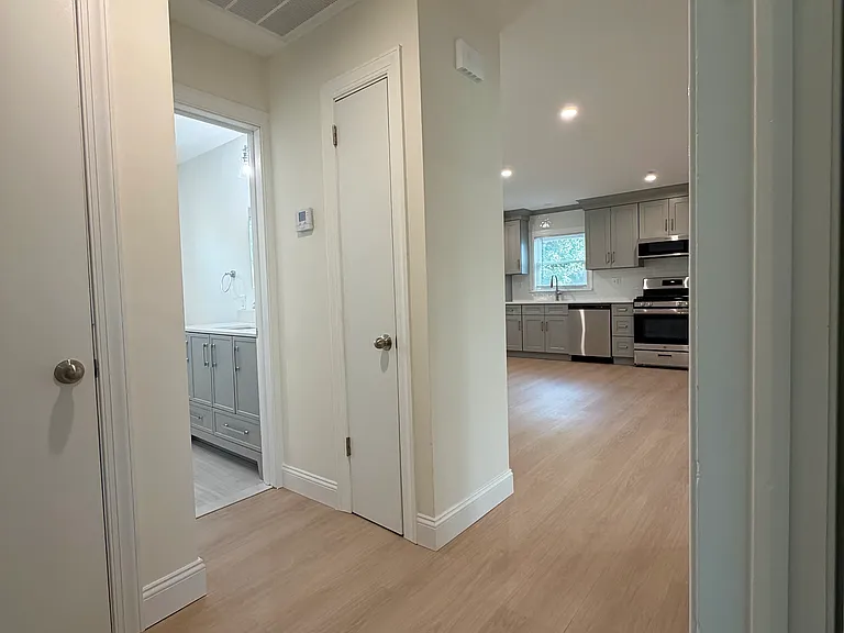 146 Schley St #2 — Photo 13