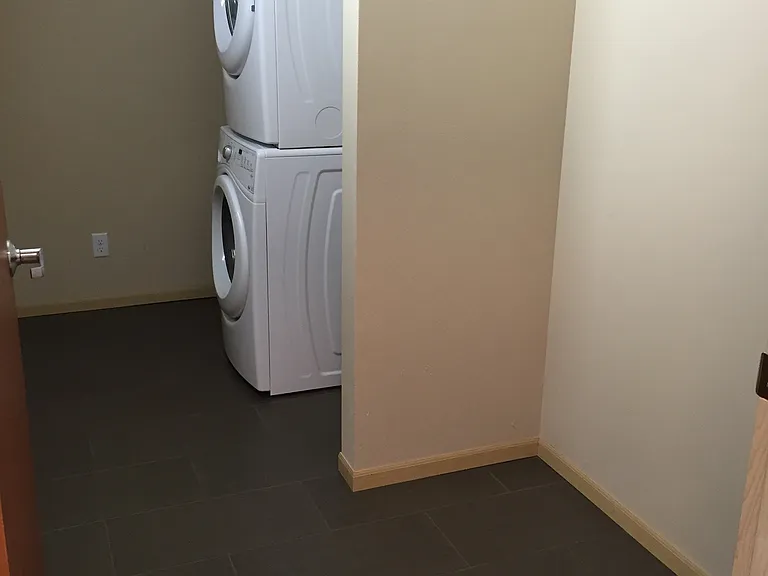 Skaff Apartments - Moorhead — Photo 186