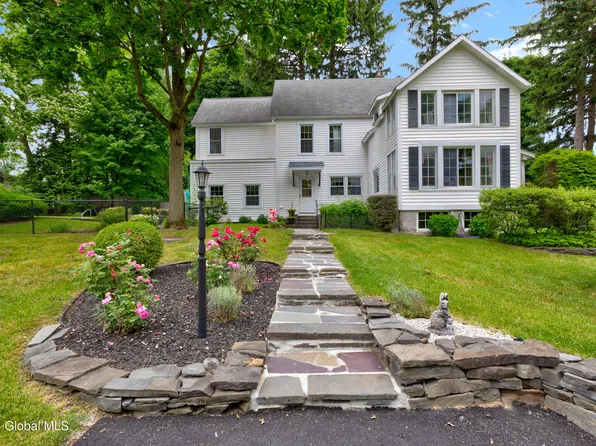 174 Menands Road, Loudonville, NY 12211