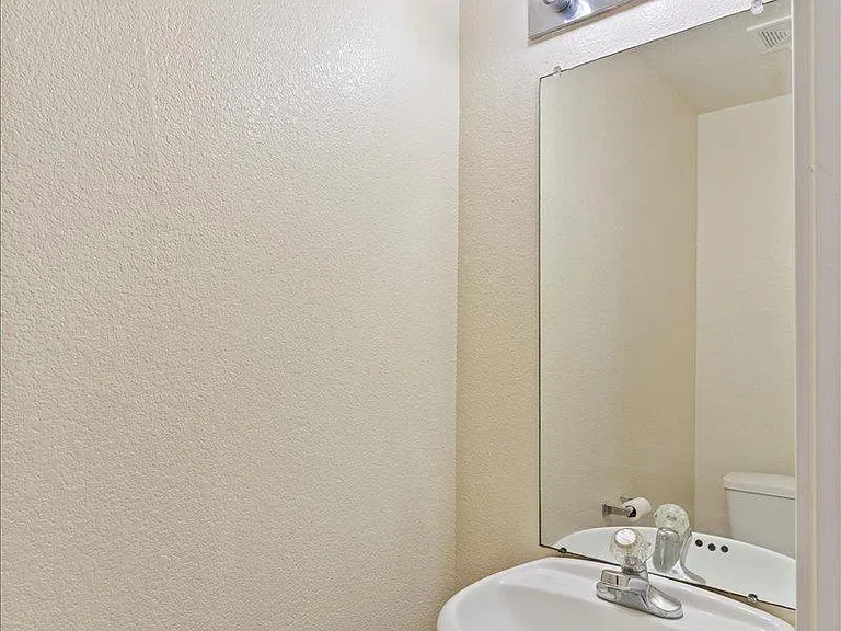 887 Sagewood Trl — Photo 27