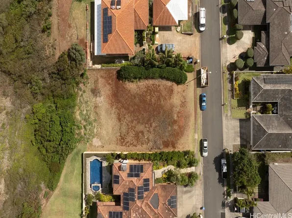 2249 Hikino St, Honolulu, HI 96821