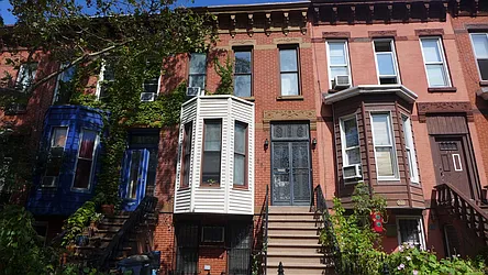 Rented by Garfield Realty 