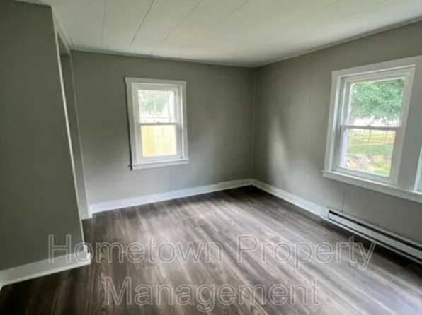 237 E Garfield St #1, Shippensburg, PA 17257