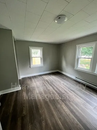 237 E Garfield St #1 Photo 1