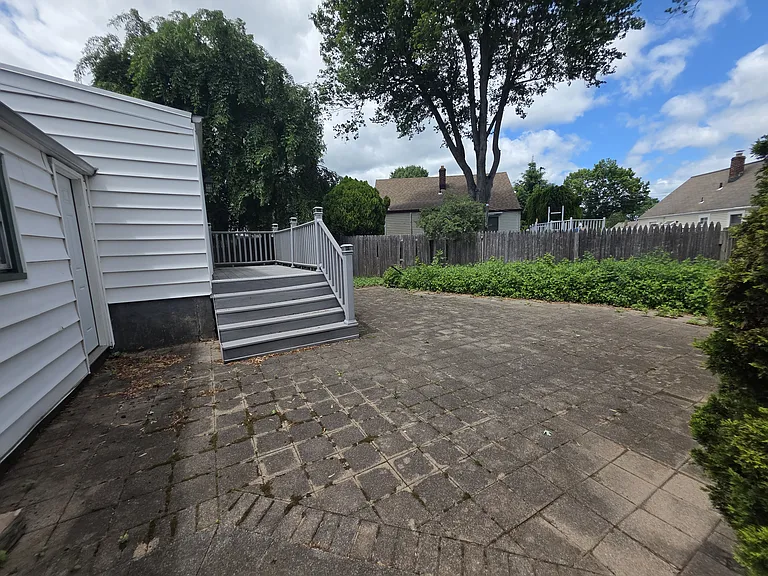 27 Koehler Dr — Photo 20