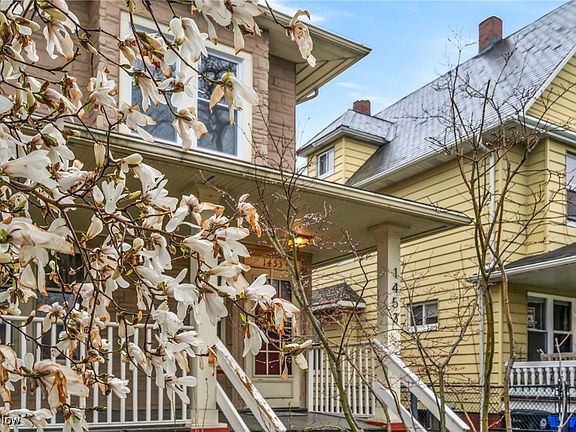 3rd image of 1453 W 114th St