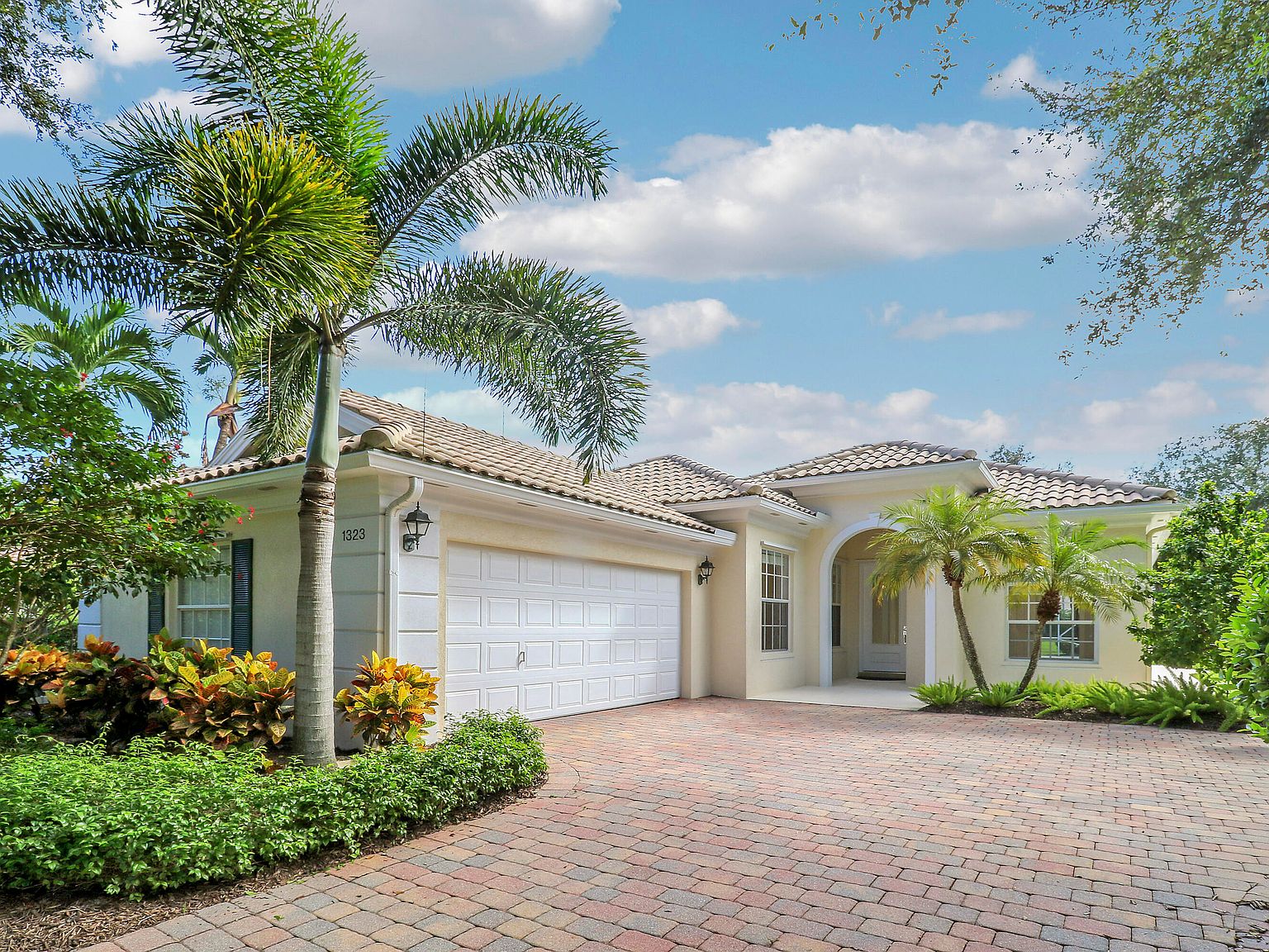 1323 St Lawrence Drive, Palm Beach Gardens, FL 33410 | Zillow