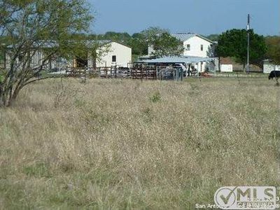 2185 Wetz Rd, Marion, TX, 78124