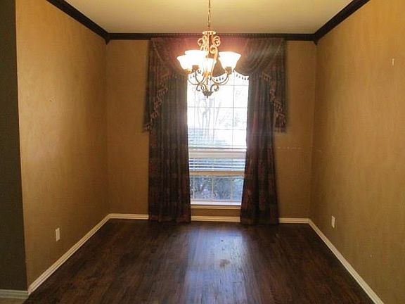 5th image of 5475 Pecan Creek Cir