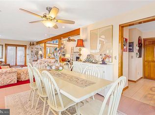 328 Norwood Ave, Beach Haven, NJ 08008
