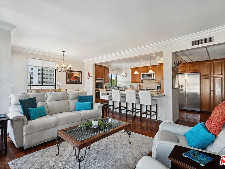 12115 San Vicente Blvd #311 — Photo 11