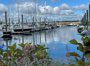 1 Lagoon Rd UNIT 443, Portsmouth, RI 02871