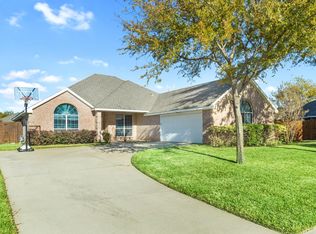 1513 Elika Ct, Lewisville, TX 75067