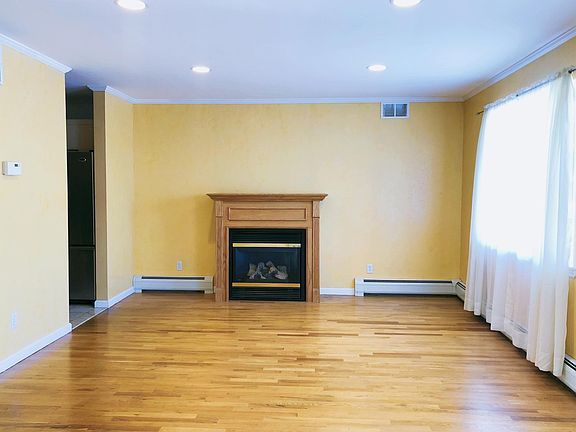 2nd image of 210 Outlook Ave