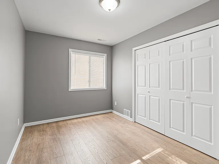 816 Asylum St #5 — Photo 10
