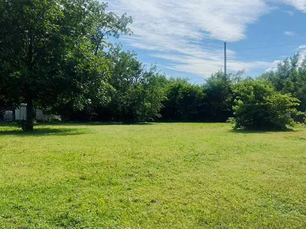 21 Meeds Replat #A, Valley Center, KS 67147