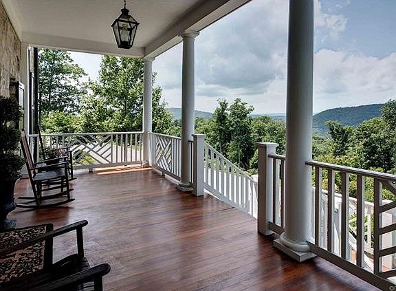 2nd image of 210 Overlook Dr