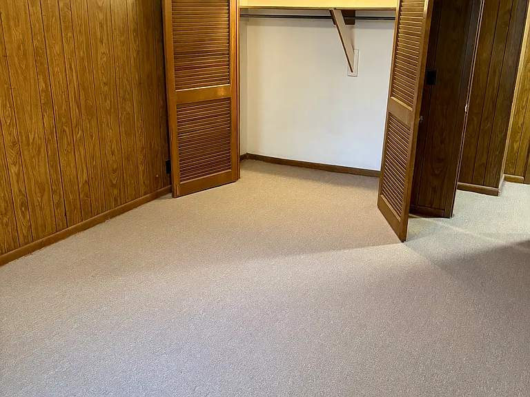 118 N Spring St #1 — Photo 10