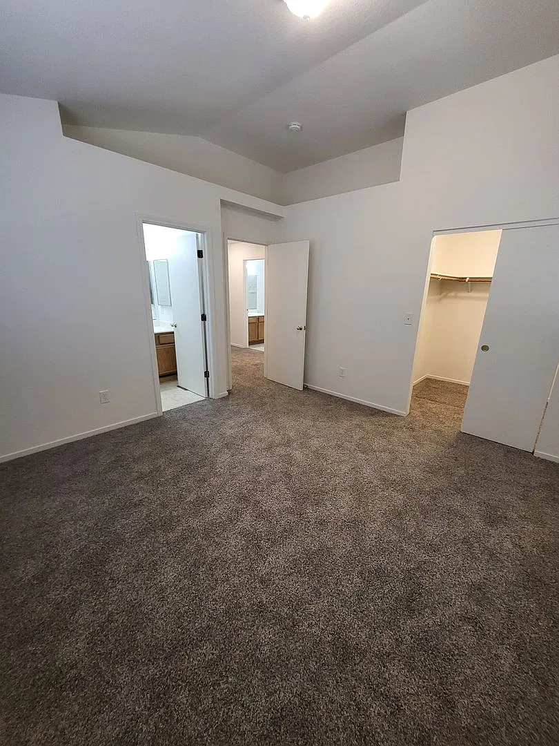 Coming Soon! Se Reno Corner House- 4999 Bayridge Ln. Reno, Nv — Photo 4