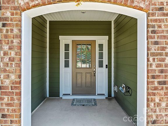 2nd image of 1245 Pebble Grove Dr