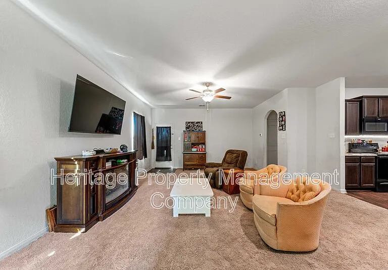 739 Veloway Trl — Photo 7