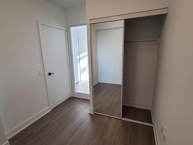 50 George Butchart Dr #722 — Photo 6