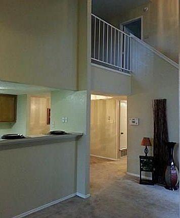 4th image of 4324 Columbus Trl