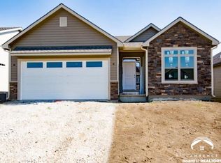 6323 Rockaway Dr, Lawrence, KS 66049