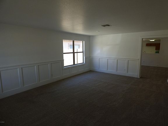 5th image of 5037 S 24th Ave