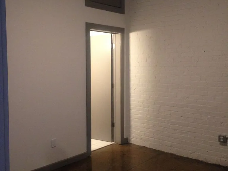 River Lofts West — Photo 19