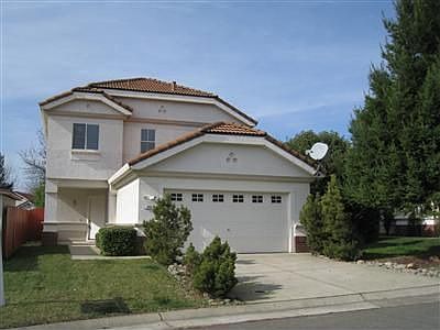 1st image of 204 Pelham Ct