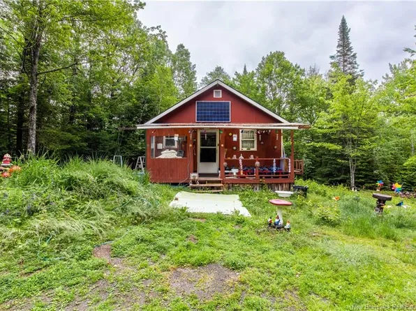 76 Back Rd, Studholm, NB E4G 4G3