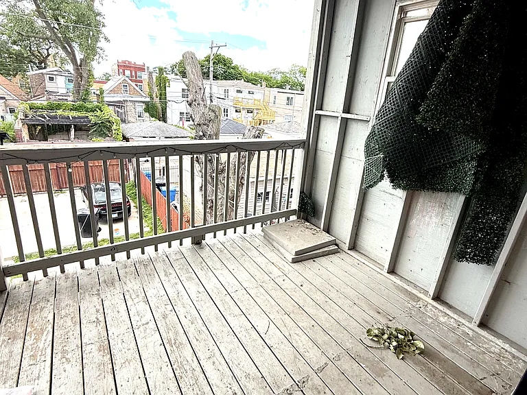 842 N Avers Ave #2 — Photo 10