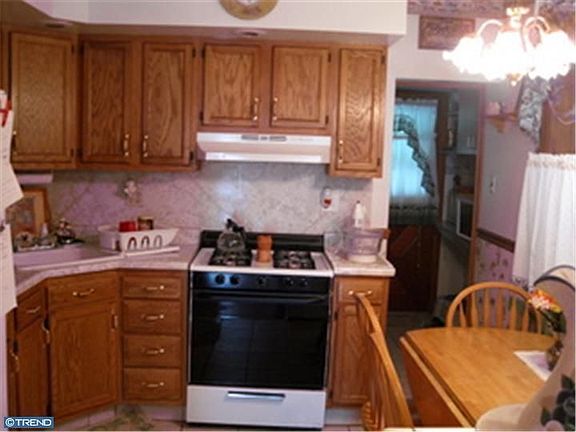 2nd image of 126 McKean St