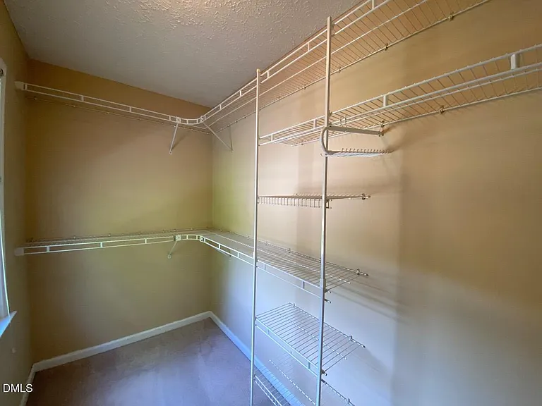 111 Westwind Ct — Photo 15