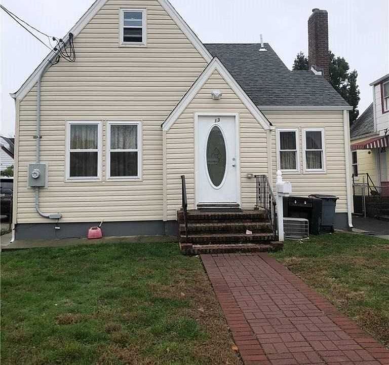 1st image of 13 Fordham Pl
