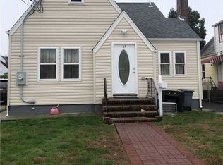 13 Fordham Pl, Hempstead, NY 11550