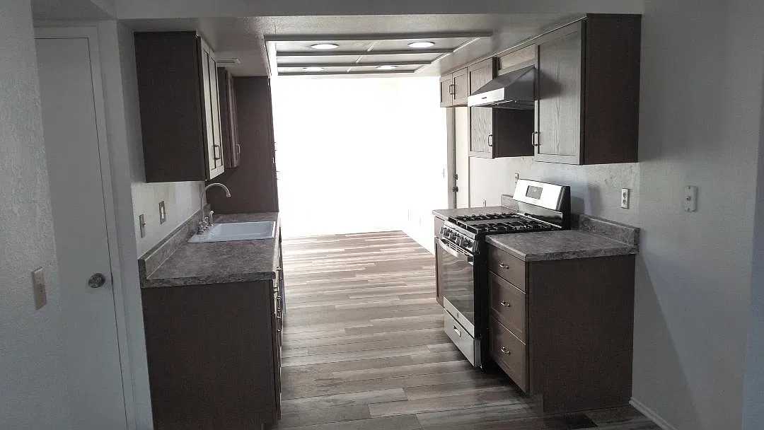 2 bed, 1138 sqft, $2,250 — Photo 1