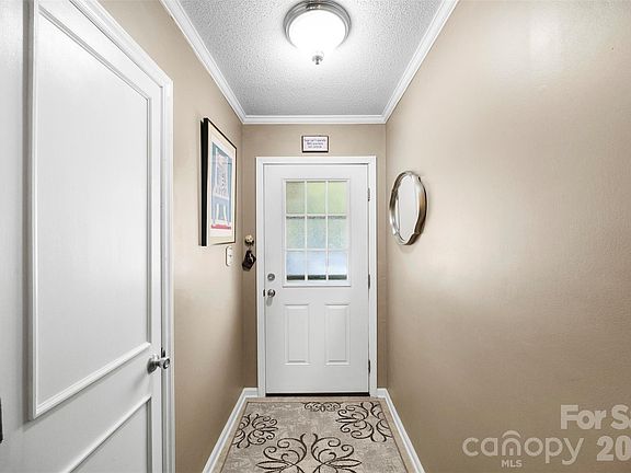 2nd image of 114 Ashleigh Ct