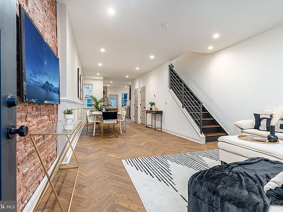 3rd image of 5224 Delancey St