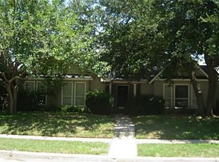 206 Creekside Ln, Coppell, TX 75019