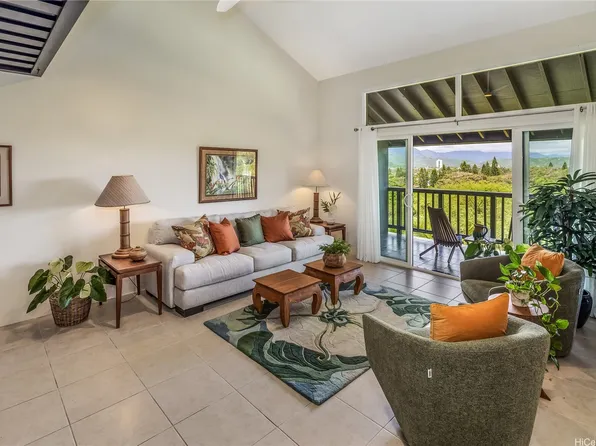 1320C Kamahele St #2302, Kailua, HI 96734