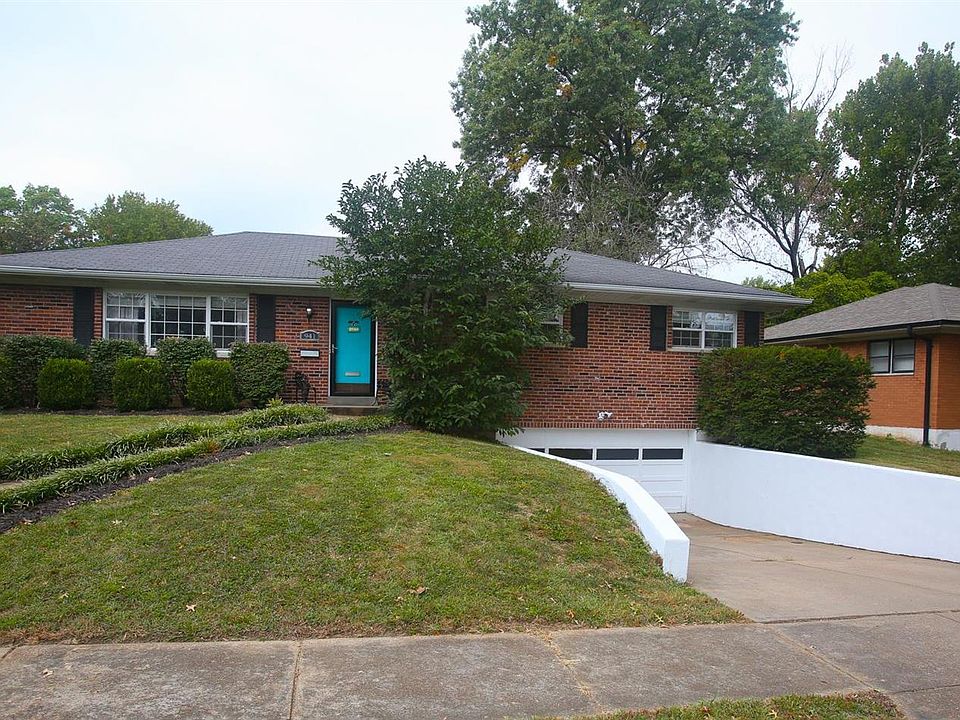1st image of 941 Briarwood Ln