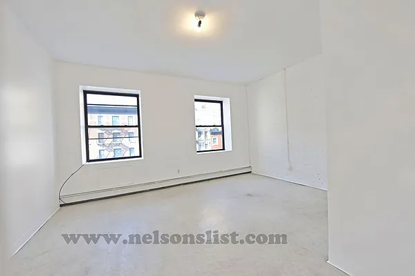 Rented by Nelson Aybar, LREB | media 3