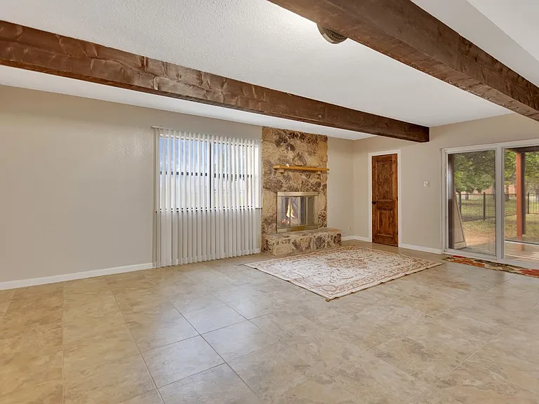 1405 W County Road 130 — Photo 3