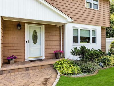 42 Sandy Hollow Drive, Smithtown, NY, 11787