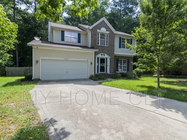 10029 Dauphine Dr, Charlotte, NC 28216