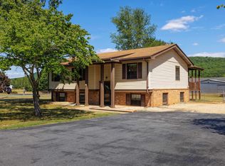 36 Georganna Dr, Lyndhurst, VA 22952