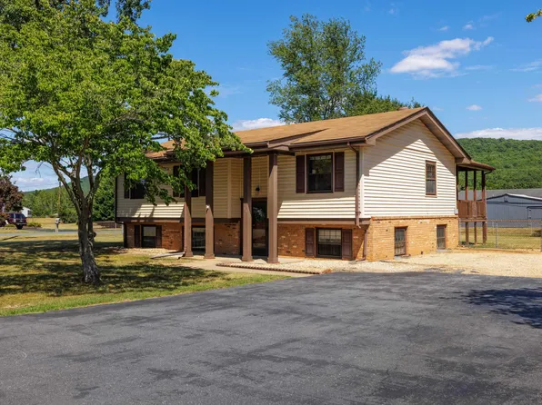 36 Georganna Dr, Lyndhurst, VA 22952