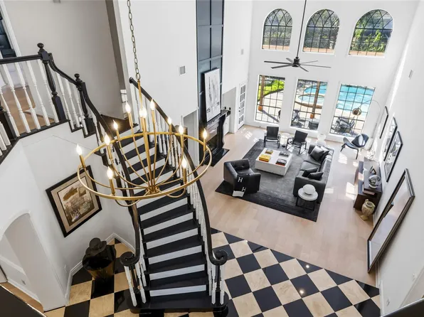 6787 Monarda Ct, Houston, TX 77069